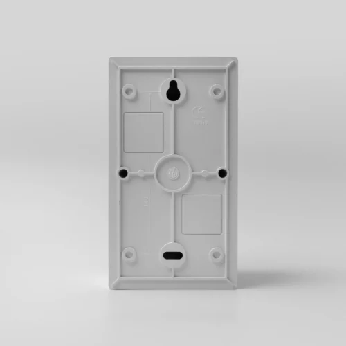 4 Pole Surface Lockable Distribution Board - Image 4