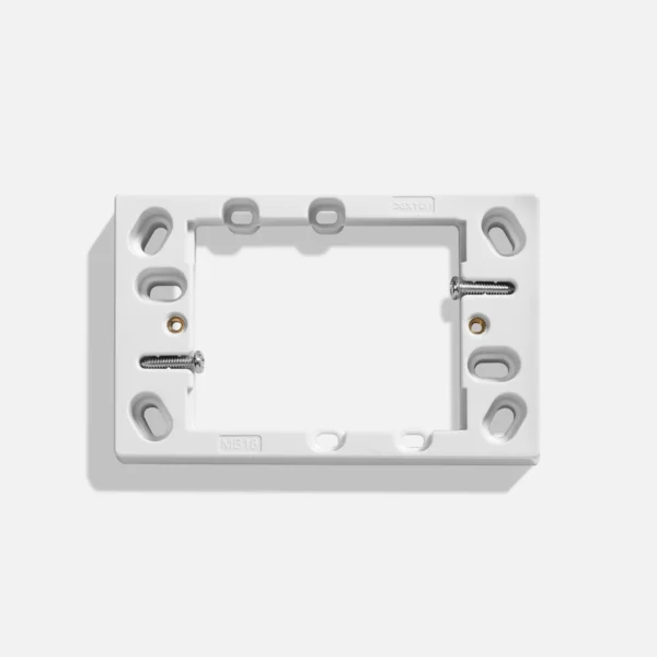 Shallow mounting block 18mm