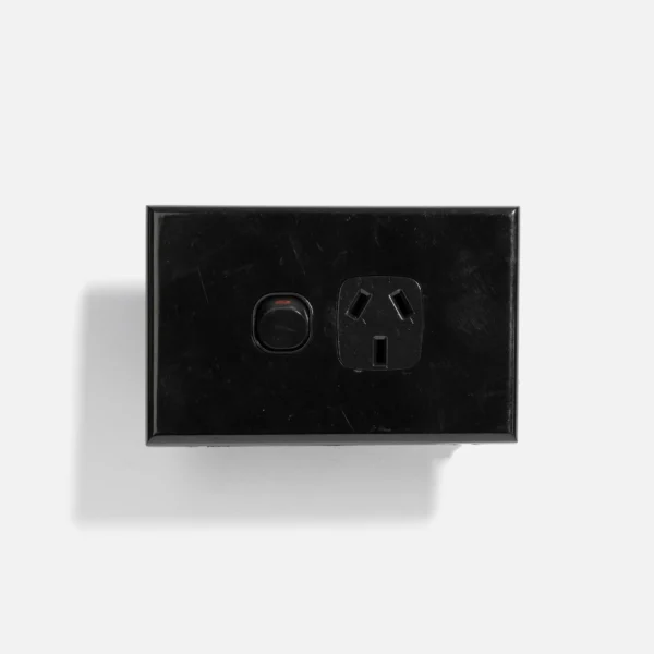 Black slim single power point 10A