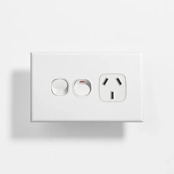 Standard single power point 10A, extra switch 16A - Image 1